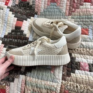 Vintage Havana Woven Platform Casual Sneakers — Cream